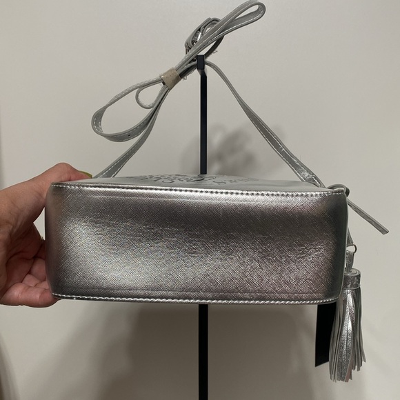 Legendary Femme Silver Handbag Tiger Los Angeles Trading Co - Picture 8 of 15